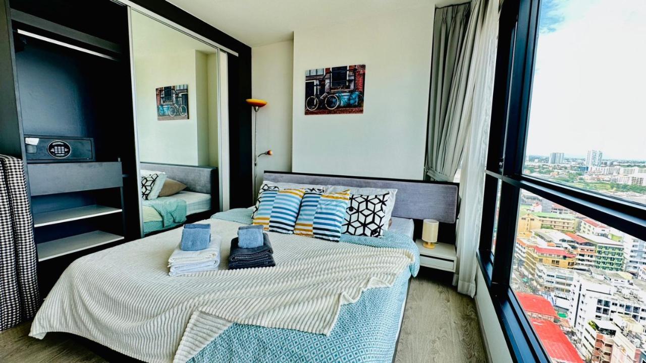 The Base Central Pattaya 2Bed King&Queen Sky Seaview & Infinity Pool Bagian luar foto