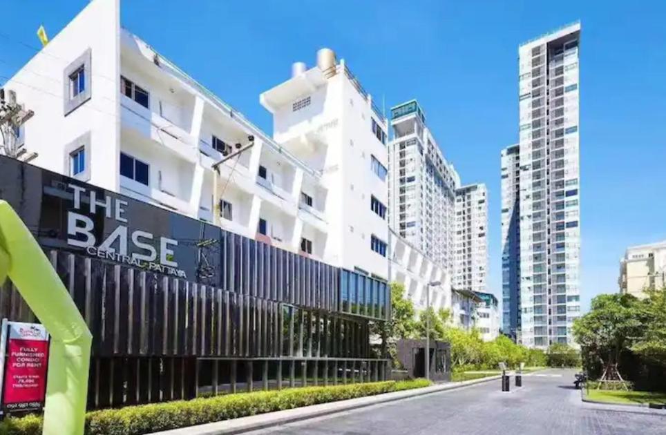The Base Central Pattaya 2Bed King&Queen Sky Seaview & Infinity Pool Bagian luar foto