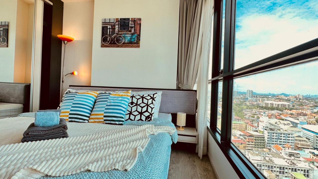 The Base Central Pattaya 2Bed King&Queen Sky Seaview & Infinity Pool Bagian luar foto